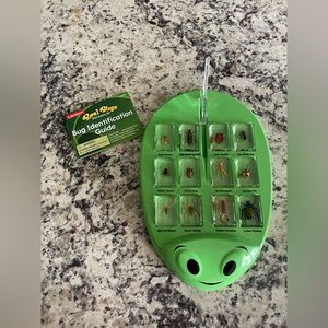 Real Bugs Discovery Kit by Lakeshore